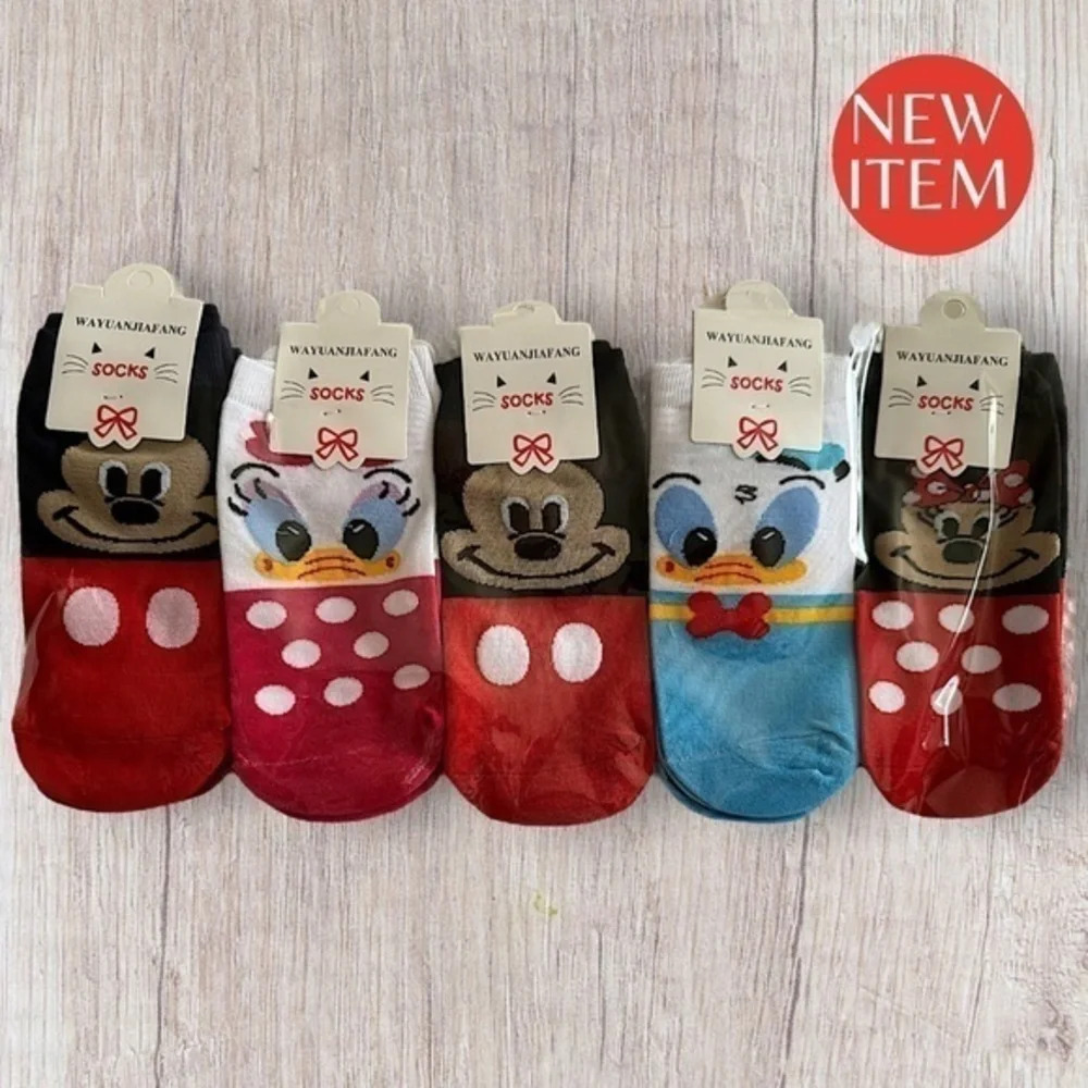 12 PAIR of Unisex Character Socks BRAND NEW UNOPENED PACKAGE WOMEN SIZE 4.5 - 9